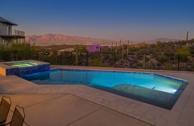 Casita Blanca -Serene Desert Retreat