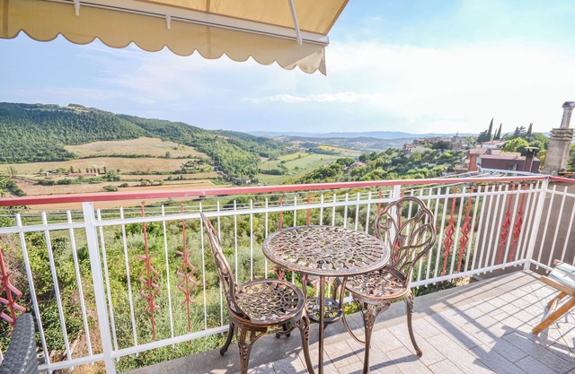 Cassetta La Veduta -Charming 1 bedroom house w/WiFi, AC in fantastic Carnaiola