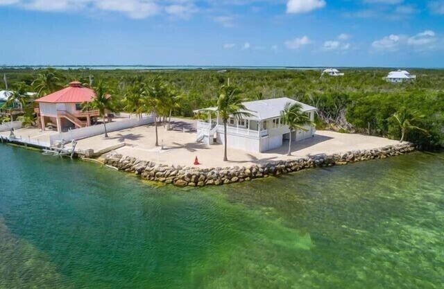 Castaway To Sugarloaf Key Waterfront—Bring Your Boat—Corner Lot