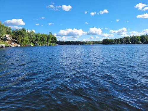 Castaways Cottage on Croton Pond #2