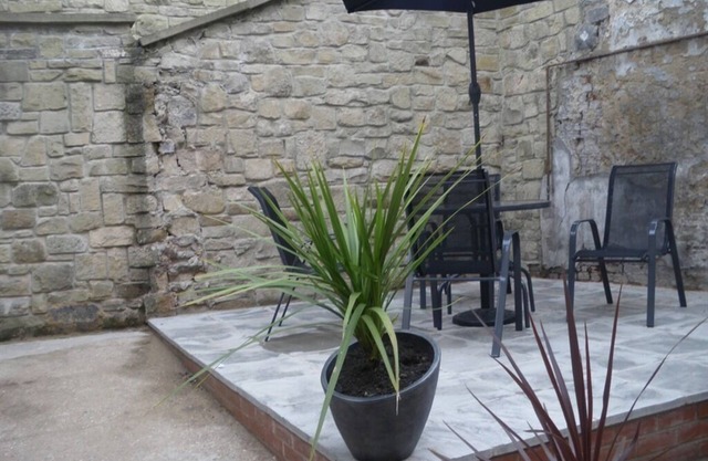 Castle Gate Guest House