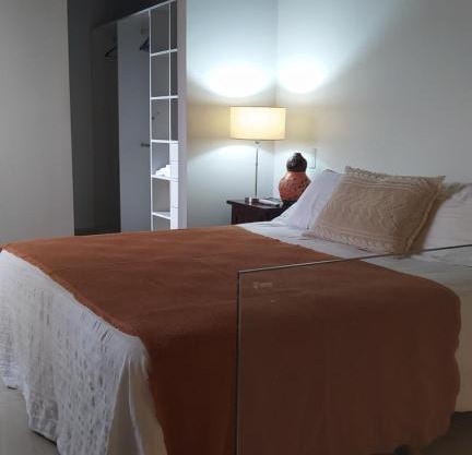 Catalina Home j