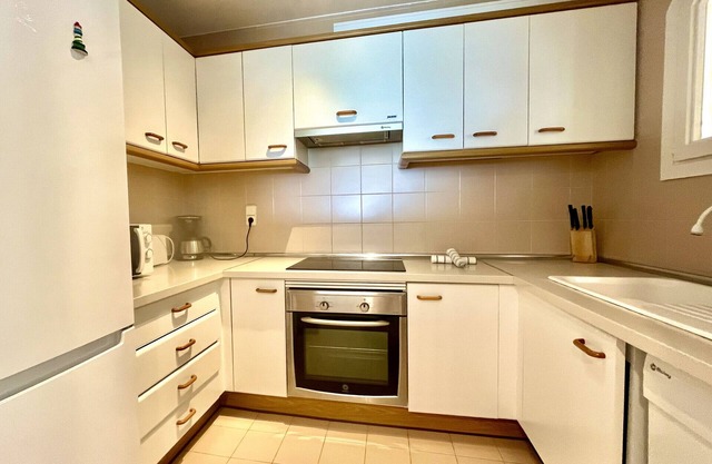 Catalina stunning sea views, ideal for families