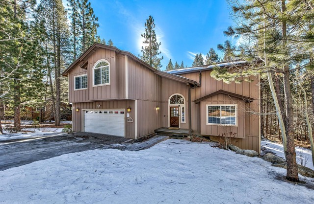 Cattlemans Lodge -6BR/3BA, Spa, Pool Table