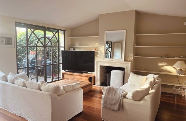 Caudéran: Charm and comfort just a stone's throw from the Parc Bordelais