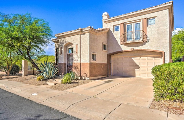 Cave Creek Retreat w/Private Pool & Hot Tub!
