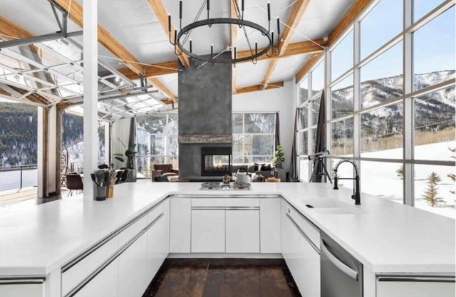 Celebrity inspired mountain retreat close to Aspen