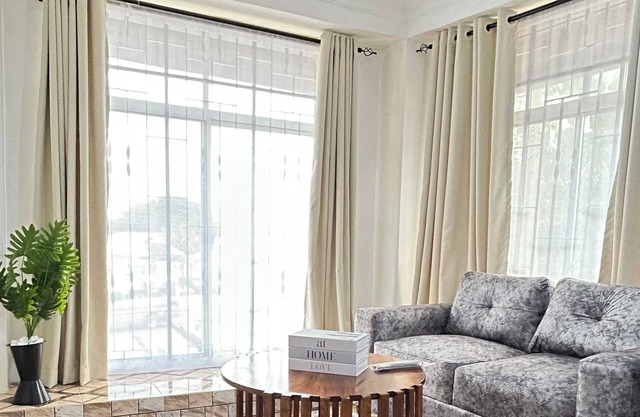 Central 1BR in Dar es Salaam by Fainard