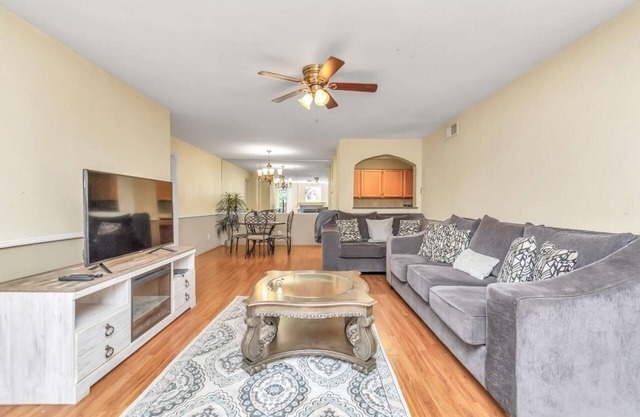CENTRAL BELLAIRE SUGAR LAND 2 BD 2 BATH