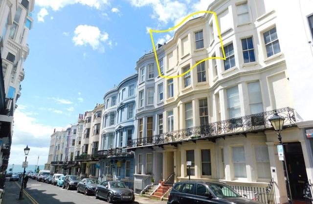 Central Kemptown Studio Vibrant Retreat