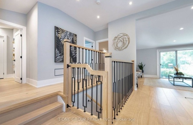 Central Location! Near Mosque, Shops & Schools with Quick Highway Access