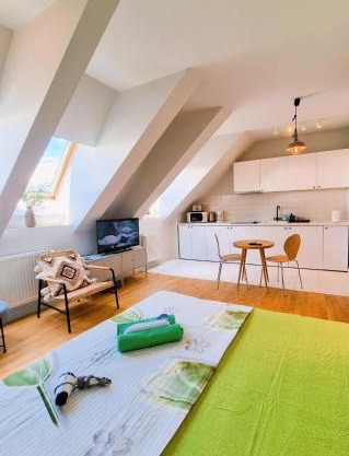 Central Nordic Glow Studio