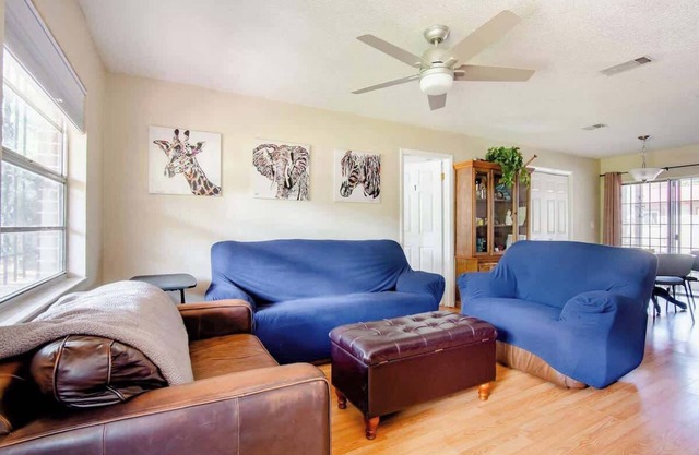 Centrally located 4bed 2bath home w/fenced yard