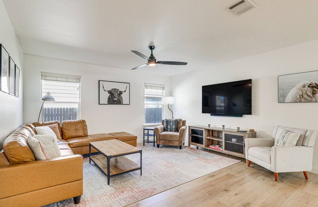 Centrally Located Austin Home w/Private Patio!
