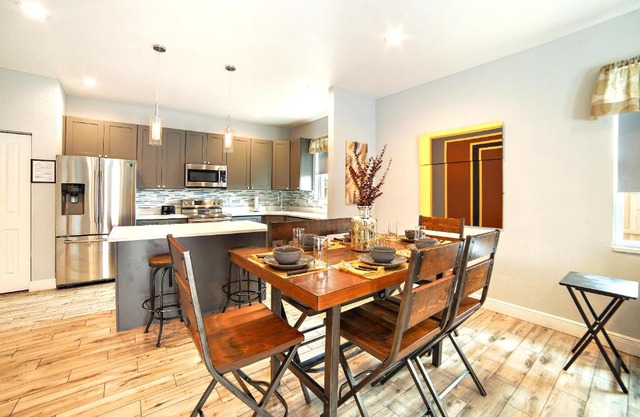 Centrally Located Family Home In Tampa