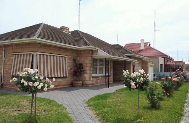 Centrally located house for holiday at wallaroo