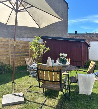 Centralt och mysigt boende i Tomelilla