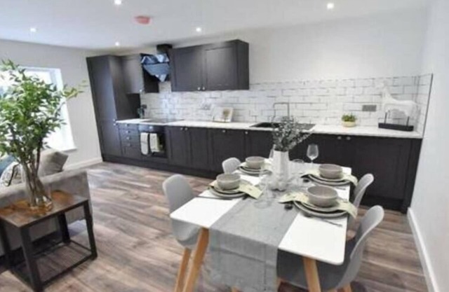 Centre Apt in Hull - Sleeps 4