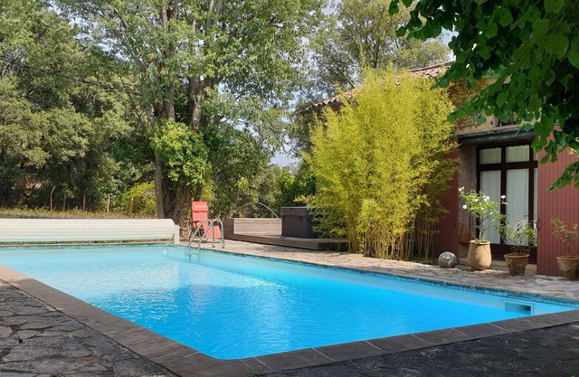 Cévennes sud Large and beautiful house garden swimming pool jacuzzi