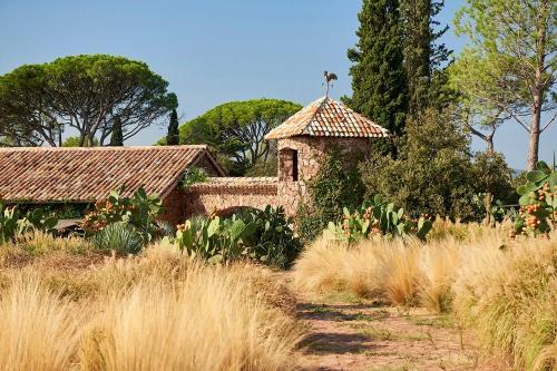 Château Saint Roux Le Luc-Le Cannet des Maures
