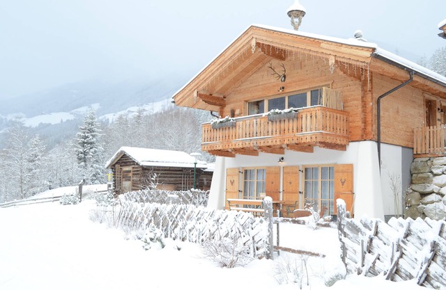 Chalet "Das Zwölferl" - Arrive and feel good - with e-charging station