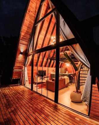 Chalé com hidro e vista!