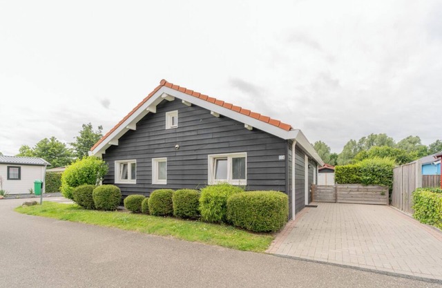 Chalet 214 - Two Bedroom Resort, Sleeps 6