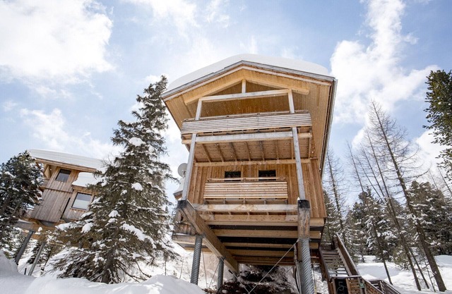 Chalet # 5 with IR-sauna & whirlpool bath