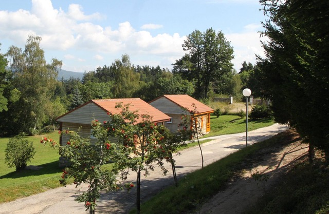 Chalet '6 Personnes Acacia Semaine' with Mountain View, Shared Pool and Wi-Fi