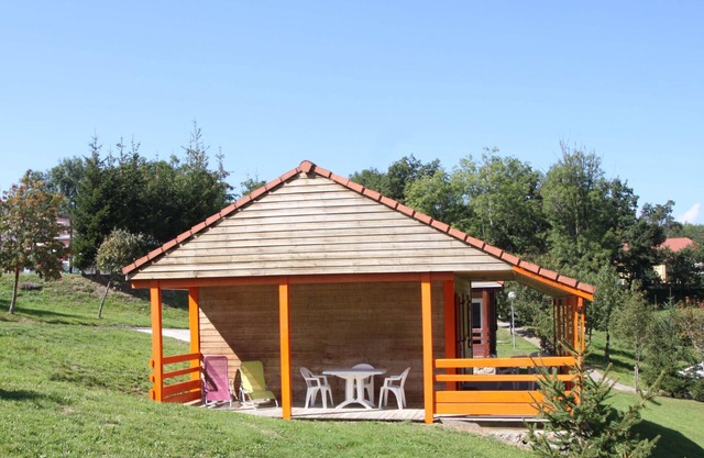 Chalet '6 Personnes Zinnia Semaine' with Mountain View, Shared Pool and Wi-Fi