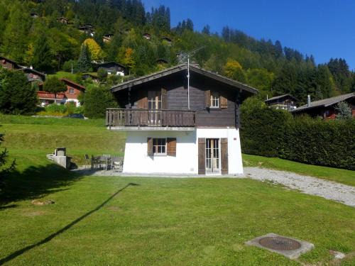 Chalet Chalet Castor by Interhome
