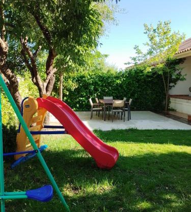 Chalet con JARDIN PUY DU FOU a 10 min ,NO FIESTAS!