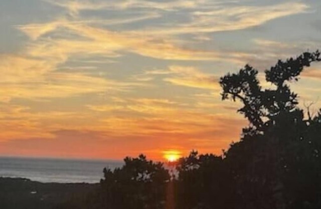 Chalet de 2 Chambres vue mer Très Calme Propriété Sécurisée