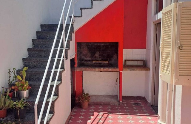 Chalet for 4/5 people in Barrio La Perla (Mar del Plata) 6 blocks from the sea