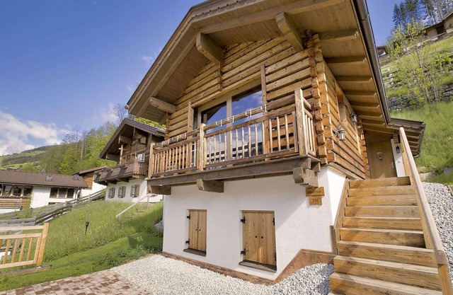 Chalet in Königsleiten near Zillertal Ski Area