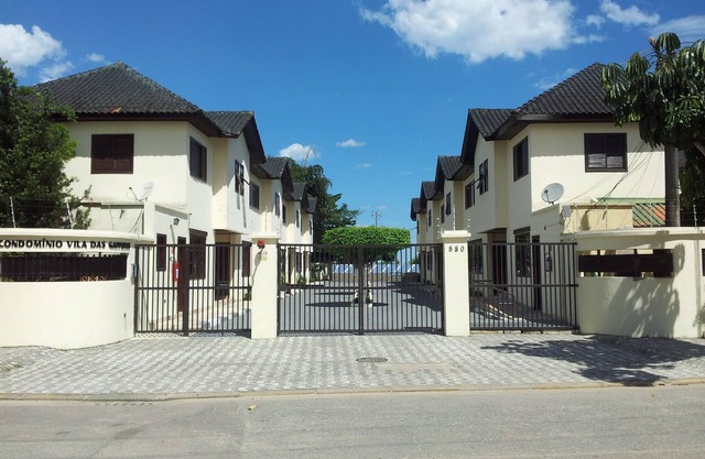 Chalet in vilagio, close to the beach, center, canal, skate park and shops !