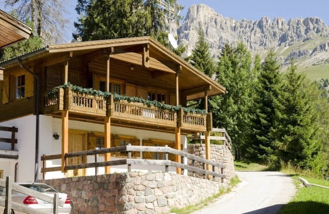 chalet karezza Comfortable holiday residence