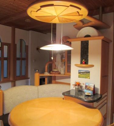 CHALET LEE's HERZNESCHTL