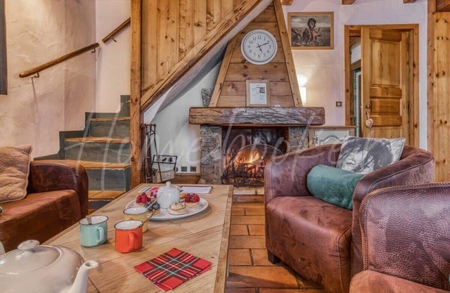 Chalet Lutins Summary