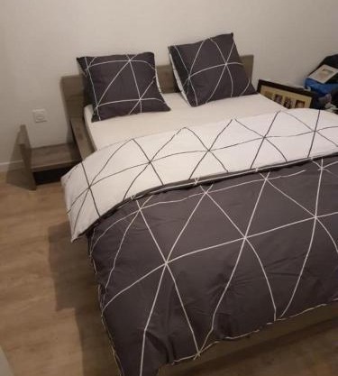 Chambre Guestroom