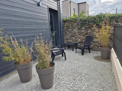 Chambre indépendante avec terrasse extérieure proche aéroport et Nantes centre