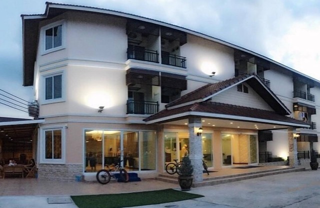 Chansuda Lake View Hotel