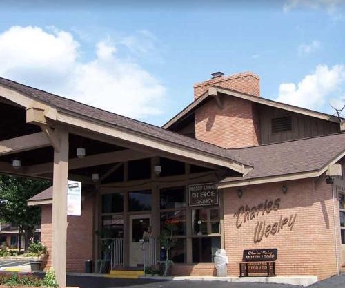 Charles Wesley Motor Lodge Downtown Broken Bow- Hochatown