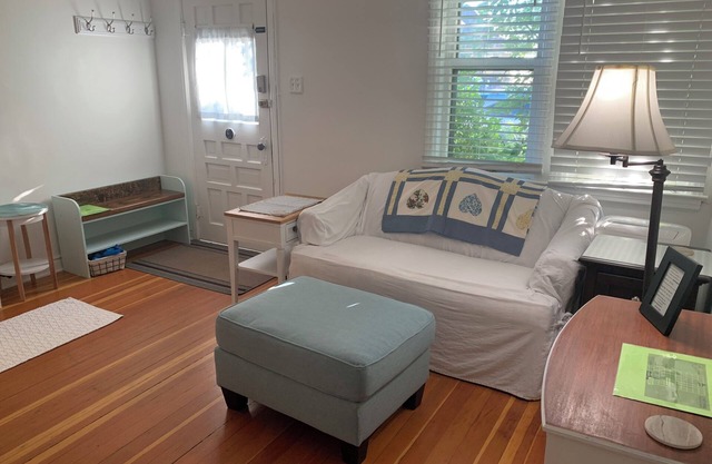 Charm and Comfort only 3 Blocks from Cheyenne Med Center & Downtown