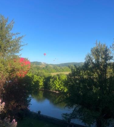 Charmant duplex vue exceptionnel sur la Dordogne