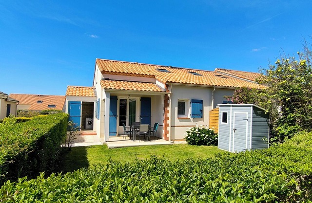 Charmante Maison de Vacances Avec Jardin, Piscines, Proche Plages