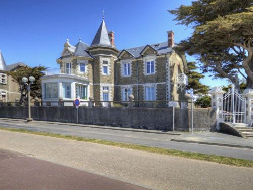 Charmant gîte face mer avec balcon privé, proche Pornic, tout confort assuré - FR-1-306-1025