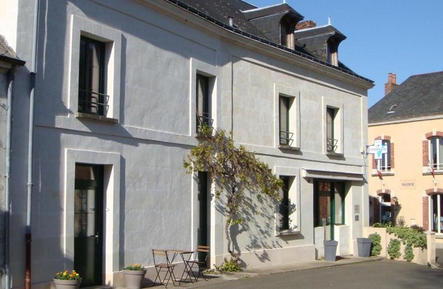 Charmant Gîte Confortable avec Wifi, au Cœur d'un Village Typique près de Bercé - FR-1-410-225