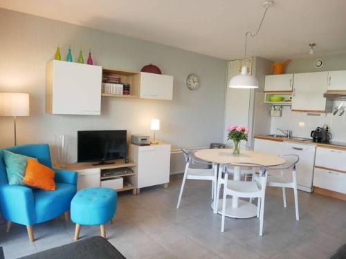 Charmant T2 à Étel - 40m² avec Wifi, Terrasse & Parking, près du port et des plages - FR-1-479-34