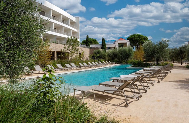 Charmant T2 | Spa, golf & détente en pleine nature
